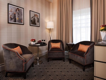 Superior Suite, 1 King Bed