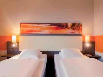 Standard Room, 2 Twin Beds