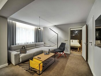 Apartment, 1 Queen Bed with Sofa bed