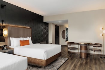 Room, 2 Queen Beds