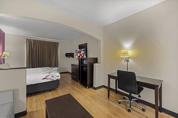 Suite, 1 King Bed, Non Smoking, Jetted Tub
