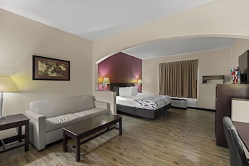 Suite, 1 King Bed, Non Smoking, Jetted Tub