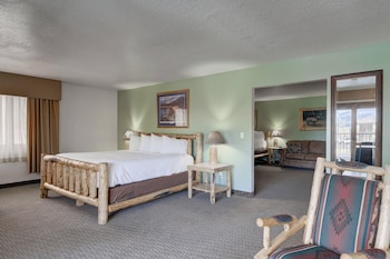 Cabin, 1 King Bed, Mountain View
