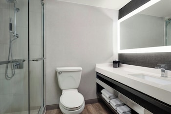 Premium Room, 2 Queen Beds, Hearing Accessible