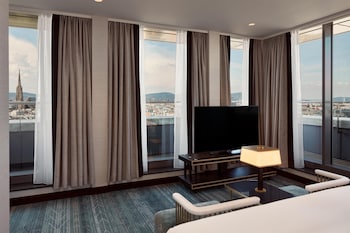 Presidential Suite, 2 Double Beds, Balcony