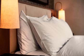 Room, 2 Twin Beds, Park View