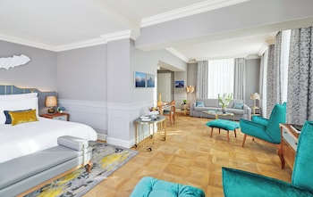 Deluxe Junior Suite