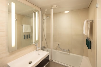 Family Suite, 1 Double Bed with Sofa bed