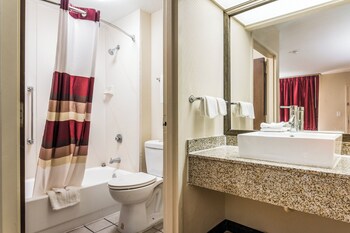 Deluxe Room, 2 Double Beds, Smoking