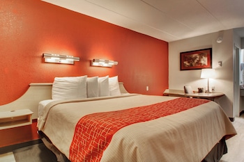 Superior Room, 1 King Bed (Smoke Free)