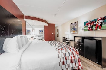 Superior Room, 1 King Bed, Non Smoking, Jetted Tub