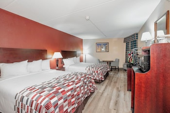 Deluxe Room, 2 Queen Beds, Accessible, Non Smoking (Roll In Shower)