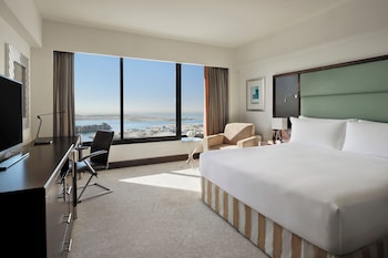 Suite, 1 Twin Bed, Smoking
