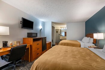 Standard Room, 2 Queen Beds, Non Smoking
