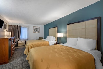 Standard Room, 2 Queen Beds, Non Smoking