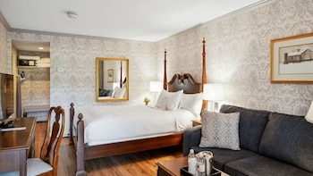 Standard Single Room, 1 Queen Bed
