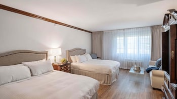 Luxury Triple Room, Multiple Beds