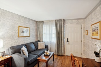 Standard Single Room, 1 Queen Bed