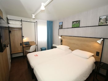 Standard Room, 2 Twin Beds