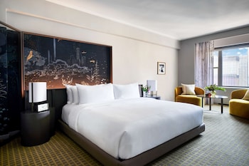 Room, 1 King Bed, City View