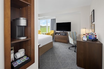 Premium Room, 1 King Bed, Harbor View