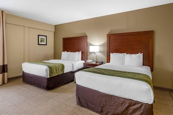 Suite, 2 Double Beds, Non Smoking