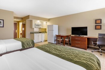Suite, 2 Double Beds, Non Smoking