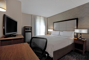 Suite, 1 King Bed, Non Smoking