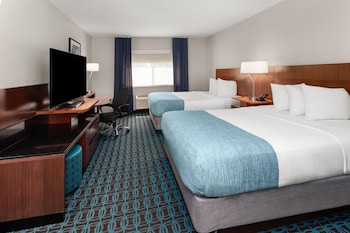 Room, 2 Queen Beds, Non Smoking