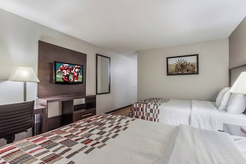 Deluxe Room, 2 Double Beds, Smoking