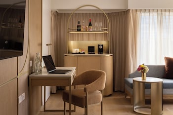 Executive King Room