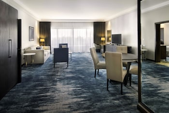 Suite, 1 Bedroom, Balcony including complimentary access to Cobra Water Slide