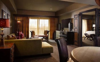 Signature Suite of Hotel's Choice