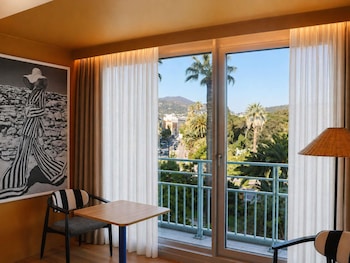 Privilege, Room, 2 Twin Beds, Garden View