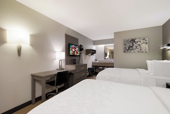Standard Room, 2 Double Beds (Smoke Free)