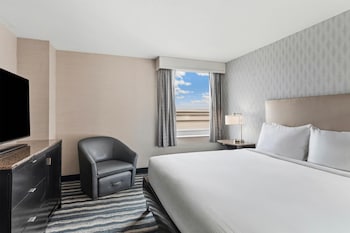 Premium Suite, 1 King Bed, Non Smoking