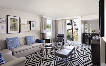 Room, 1 Bedroom (1BR One Bedroom Residence)
