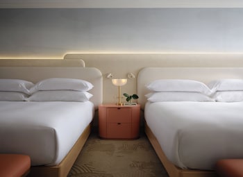 Premium Room (2 King Beds)