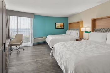 Standard Room, 2 Double Beds (Scenic View)