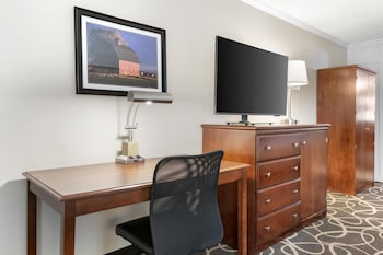 Family Room, Multiple Beds, Non Smoking, Refrigerator & Microwave