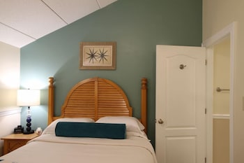 Room, 1 Queen Bed with Sofa bed (Sunday)