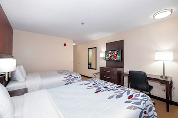 Standard Room, 2 Double Beds (Smoke Free)