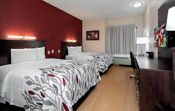 Deluxe Room, 2 Double Beds (Smoke Free)
