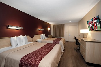 Deluxe Room, 2 Queen Beds, Non Smoking