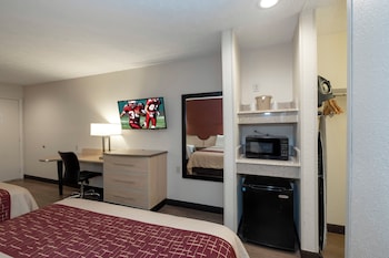 Deluxe Room, 2 Queen Beds, Non Smoking