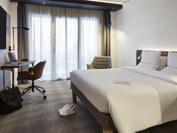 Business Room, 1 Queen Bed
