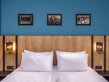 Business Room, 1 Queen Bed
