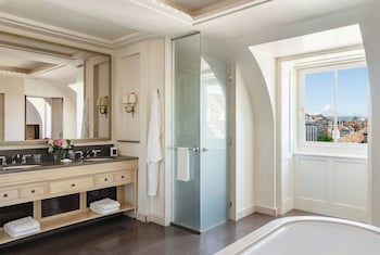 Suite, 2 Twin Beds (Loft)