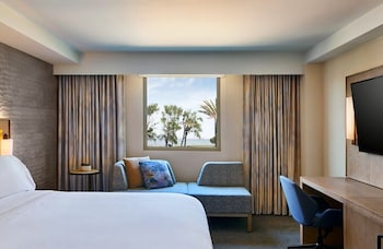 Premium Room, 2 Double Beds, Bay View