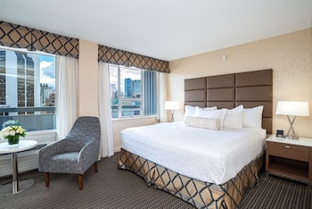 Standard Room, 1 King Bed, Non Smoking, Balcony